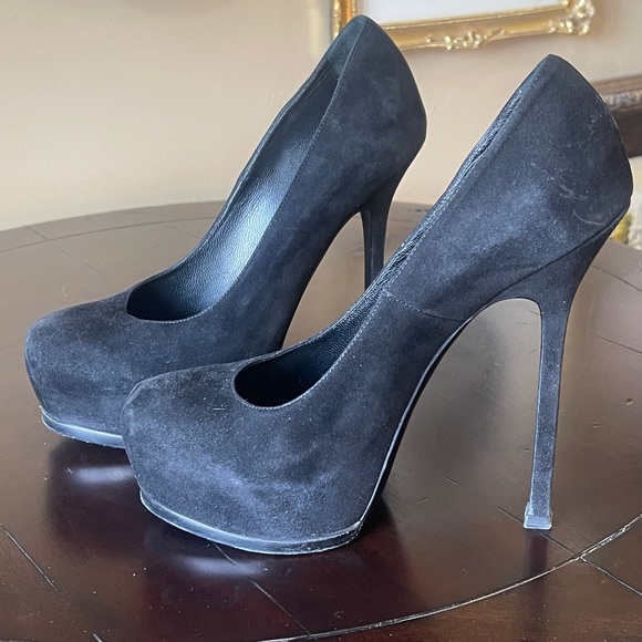 Authentic YSL Black Pumps - Picture 4 of 4